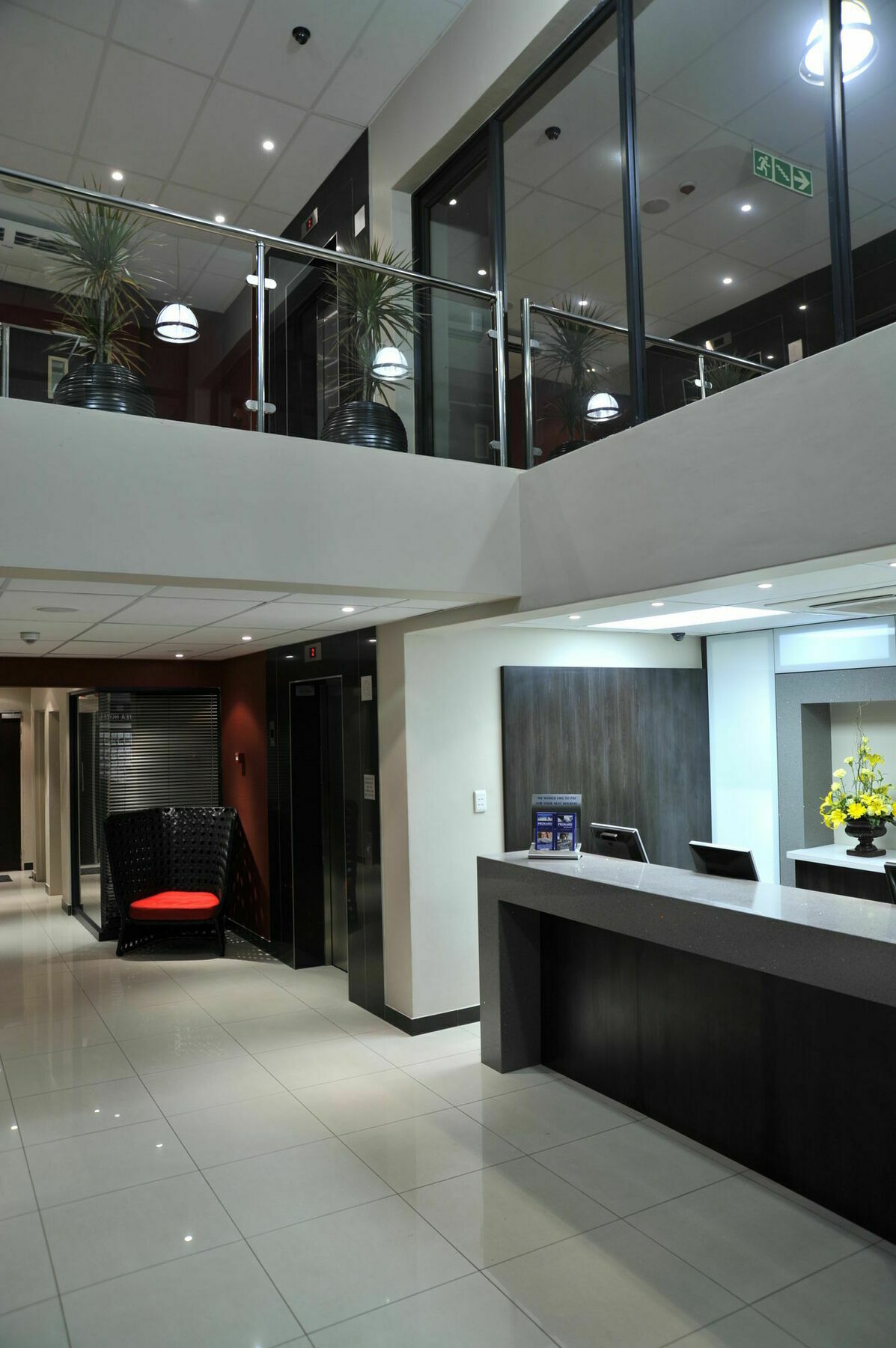 Protea Hotel By Marriott Pretoria Hatfield Exteriér fotografie