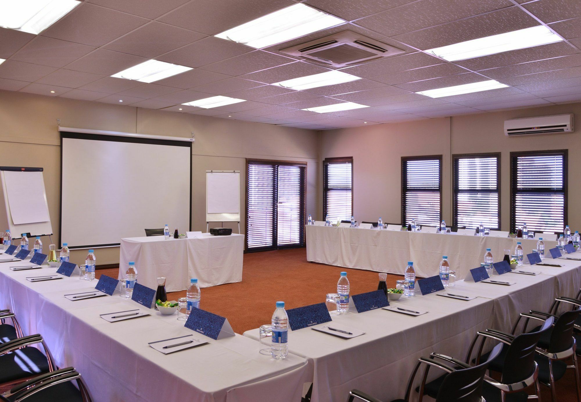 Protea Hotel By Marriott Pretoria Hatfield Exteriér fotografie
